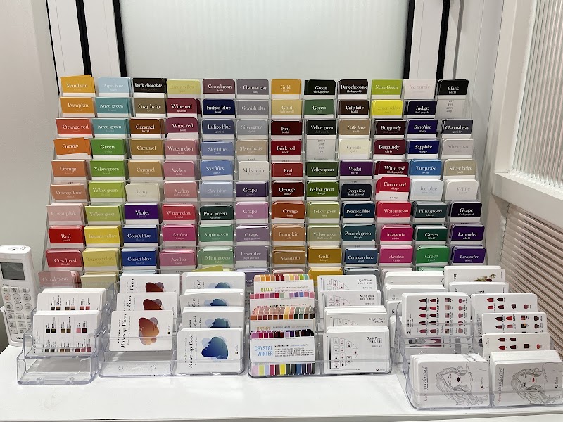 Organized swatch card library and consultation guide cards