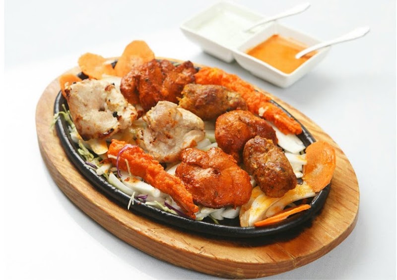 Assorted grilled meat platter