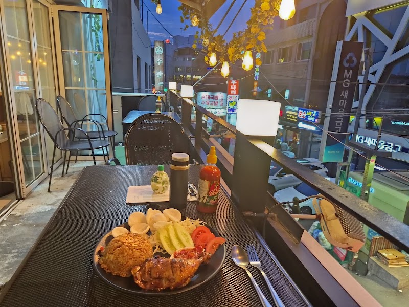 Balcony dining at Bakso Rindu Kampung