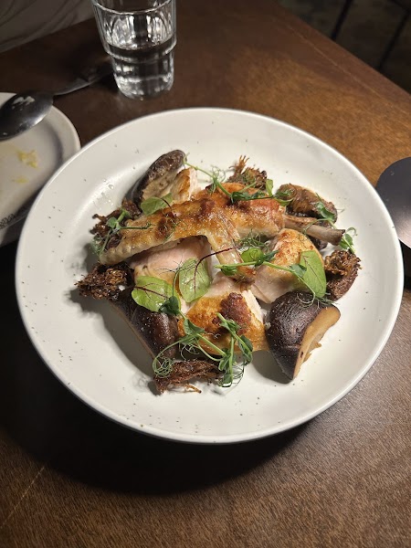 Roasted chicken with mushrooms