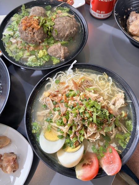 Noodle soup and meatballs