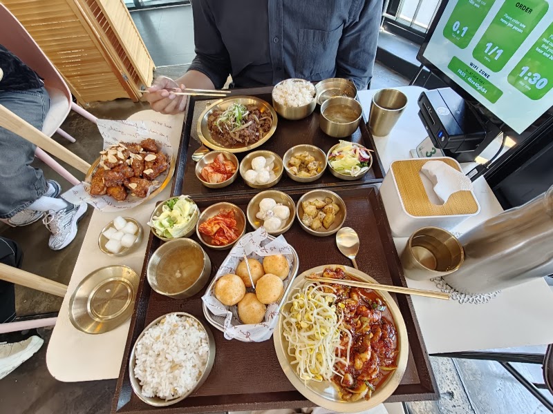 Traditional Korean meal layout