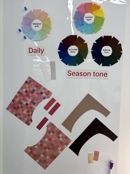 Consultation desk and color swatches setup at COCORY