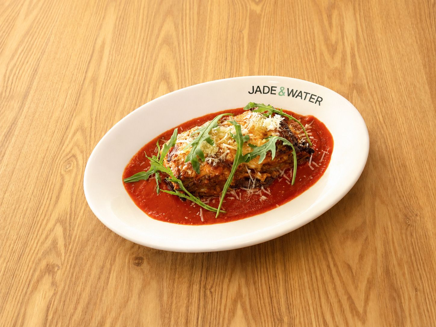 Texas chili lasagna with fresh tomato sauce