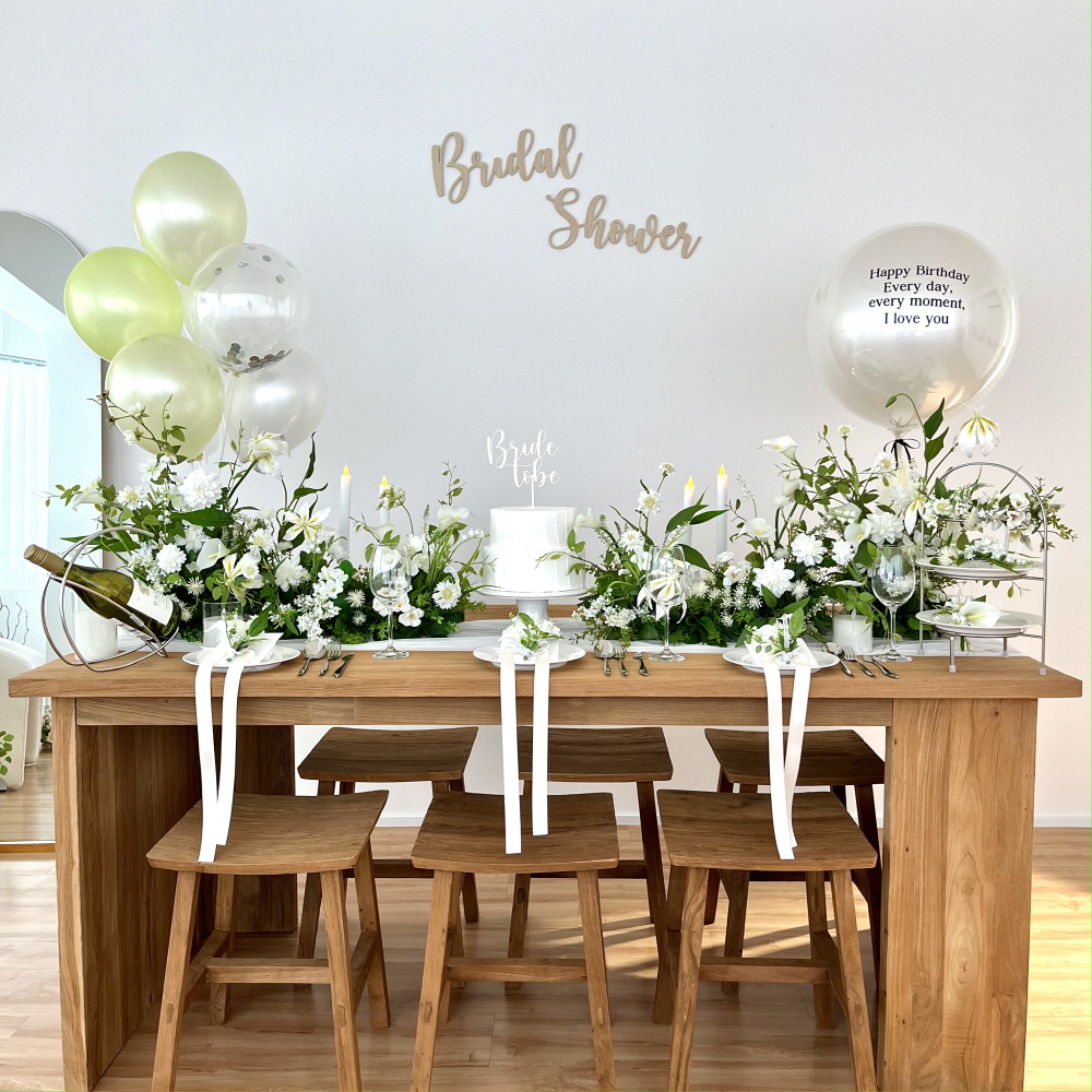 Bridal shower table
