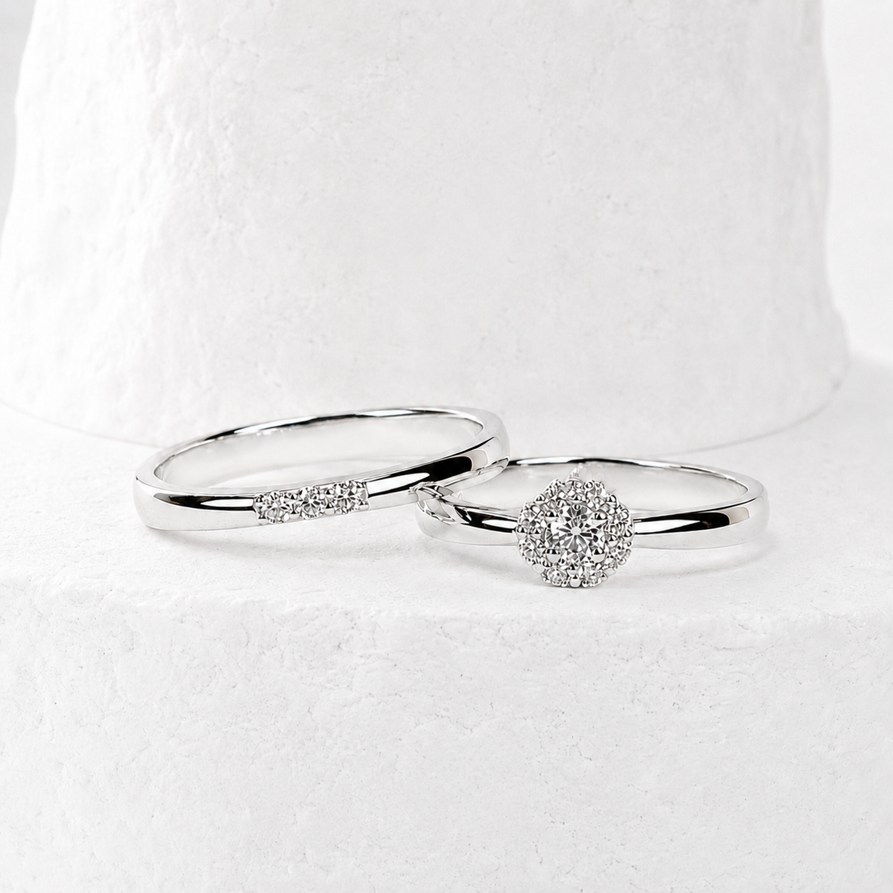 Silver ring pair with a polished finish